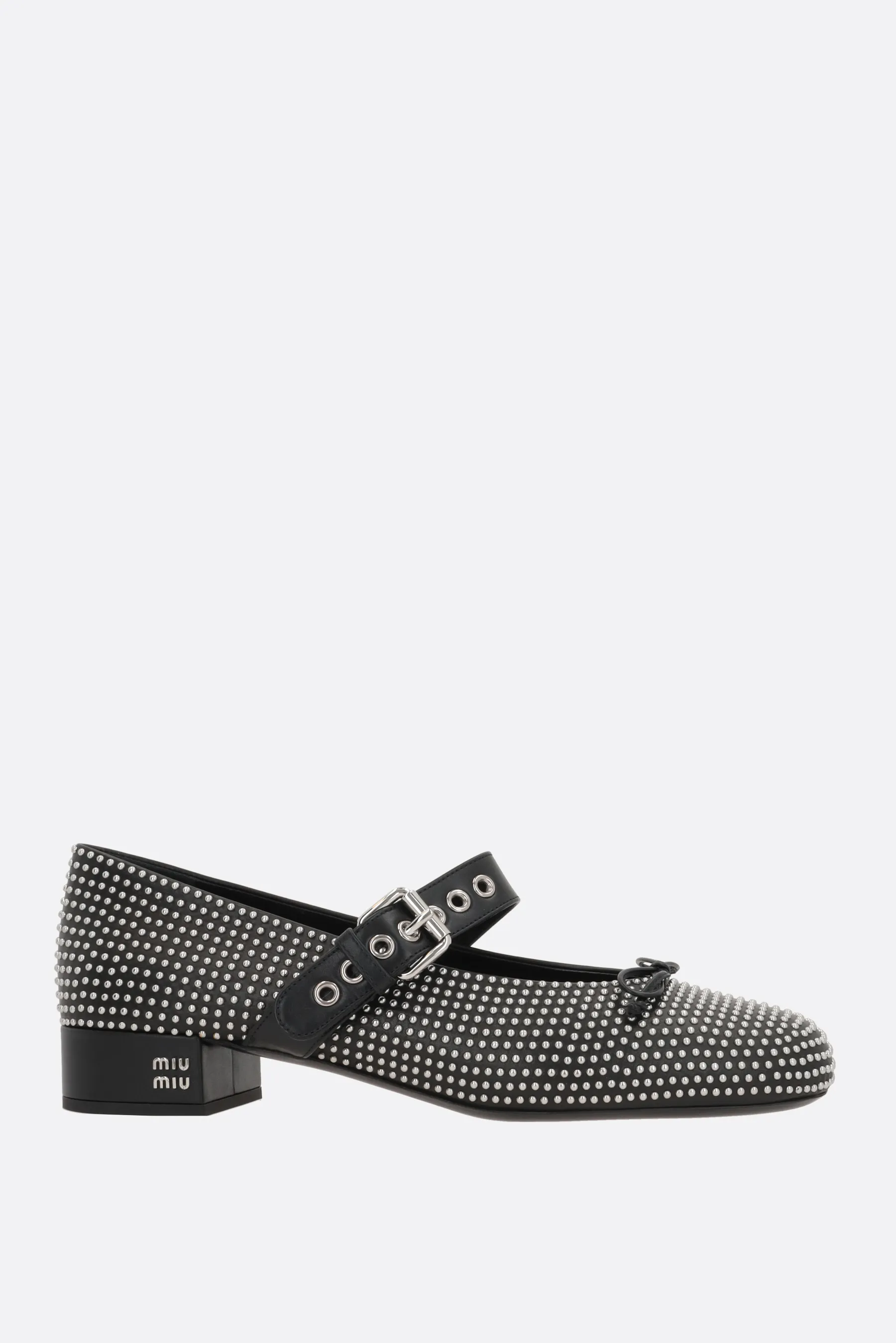  MIU MIU ballerina in pelle borchiata 